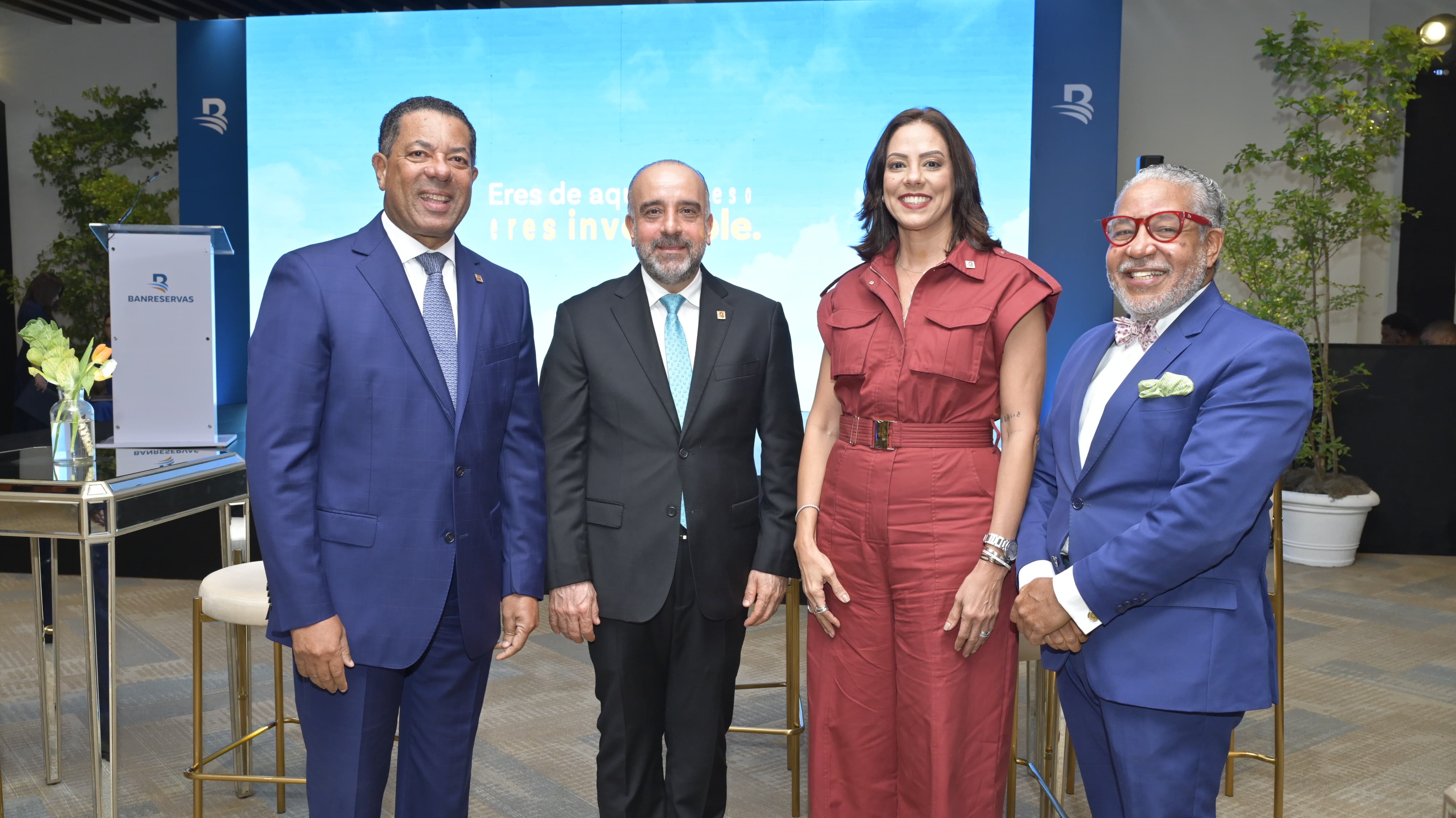 Banreservas celebra lanzamiento de su nueva campaña institucional ¡Somos invencibles!
