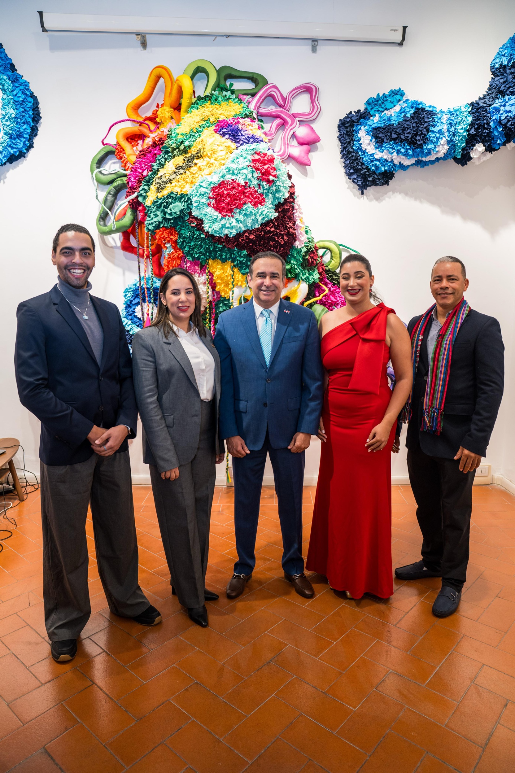 Banreservas y la Embajada dominicana ante la Santa Sede clausuran Rutas de Esperanza tras dos meses de exhibición en Roma (1)